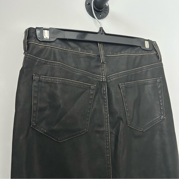 Divided Coated Leather Look Skirt - Picture 6 of 7